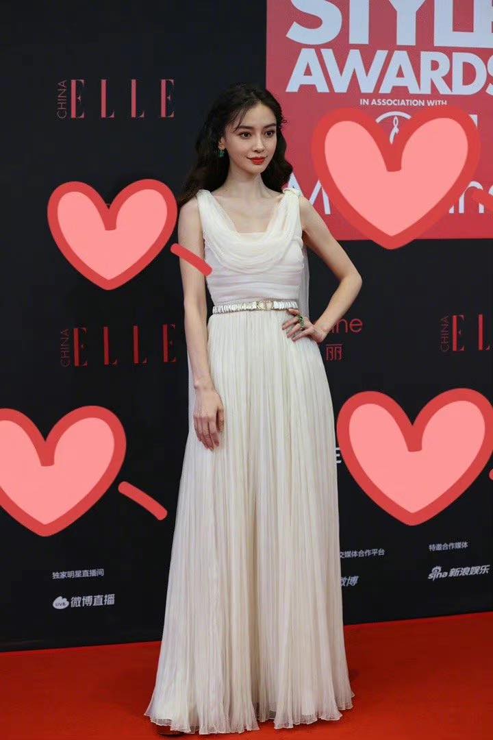 Suzy Angela Baby đụng hàng - Ảnh 3. Suzy Angela Baby đụng hàng - Ảnh 3.